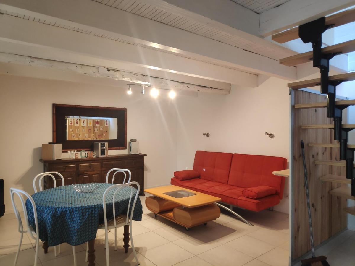 Maison 4 Personnes Caillac Bagian luar foto