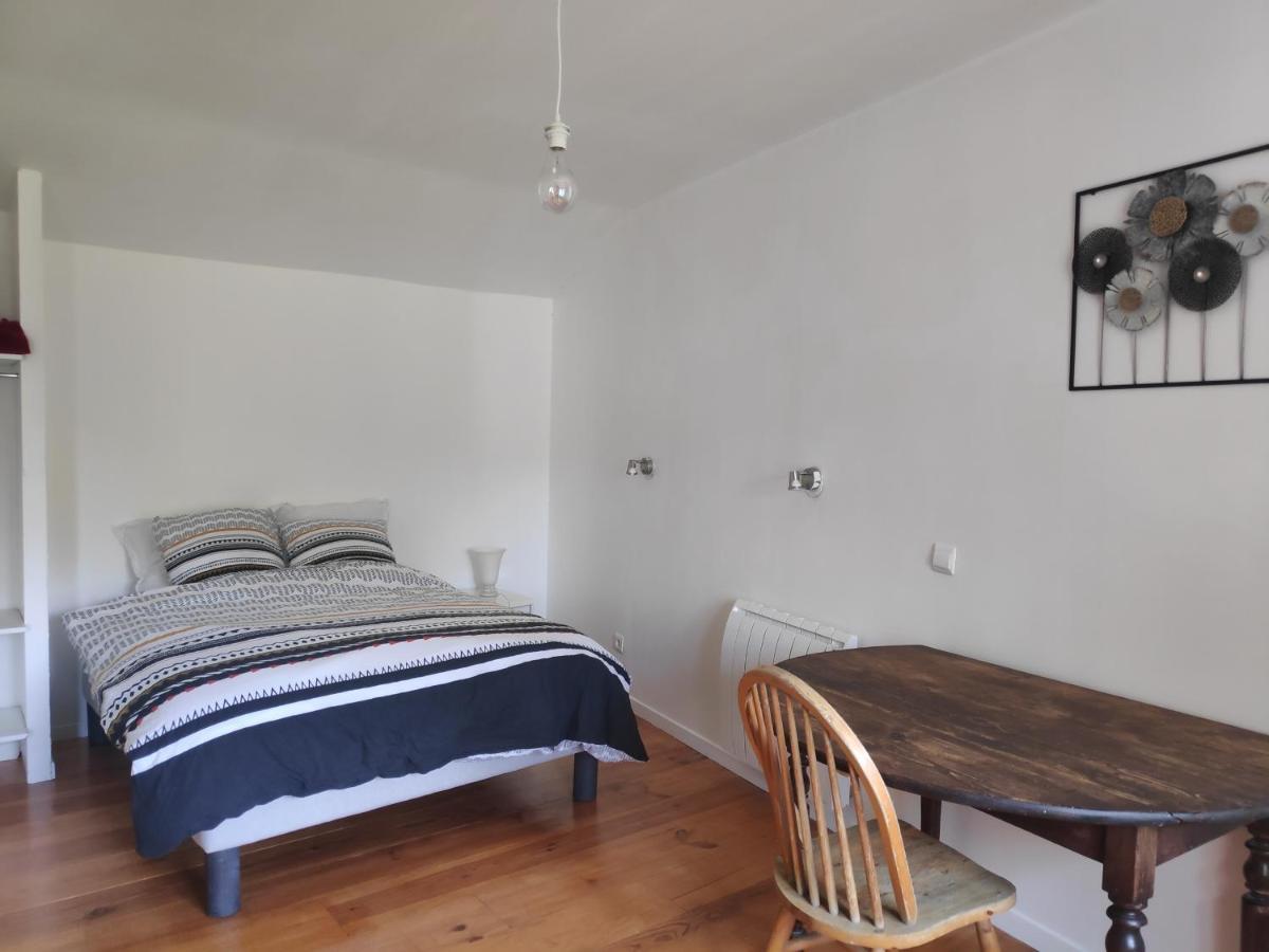 Maison 4 Personnes Caillac Bagian luar foto